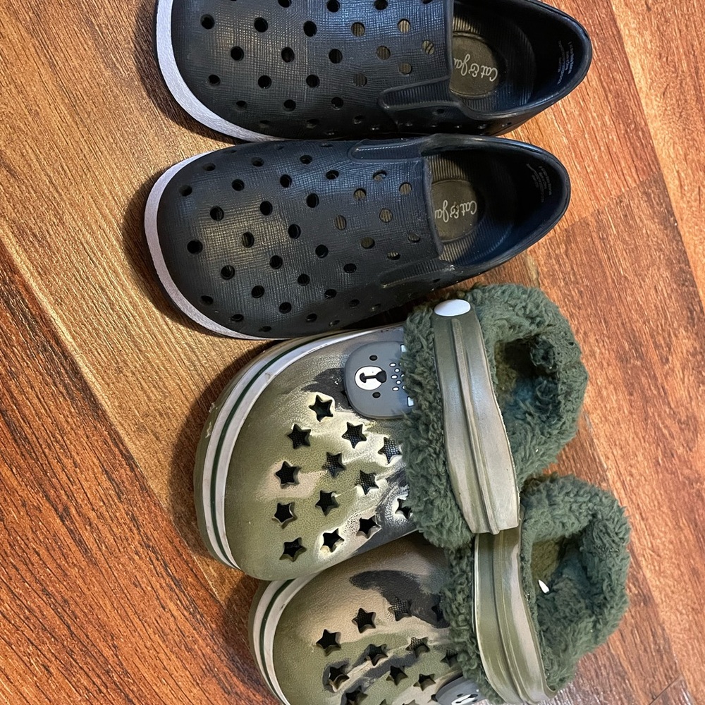 Toddler shoes size 6